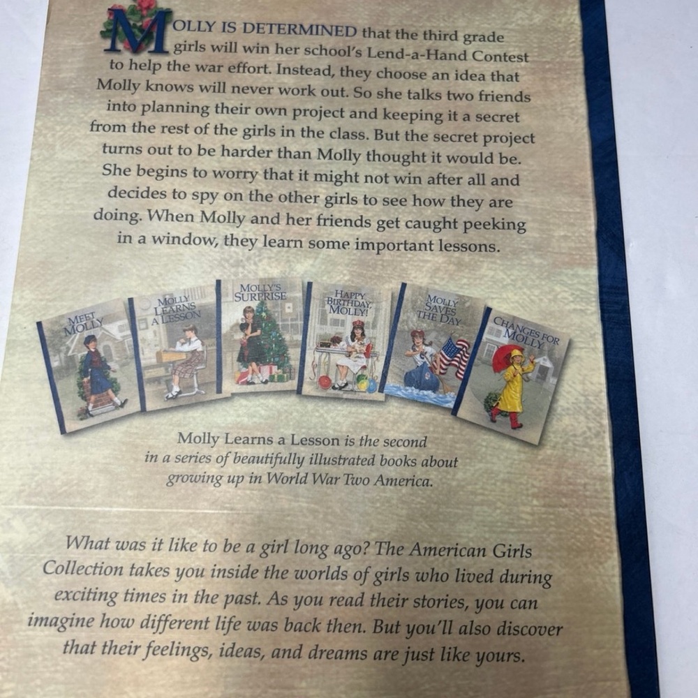 The American Girls Collection "Molly" Story Collection - Red Hardcover Slipcase - Picture 7 of 10